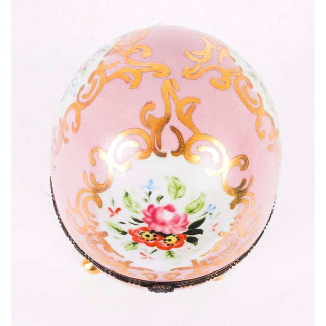 Hand Painted Rose Pink Porcelain Egg in the Style of Dresden For Sale - Image 11 of 13