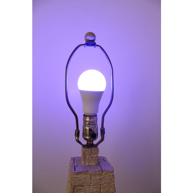 Stone Vintage 80's Faux Stone Pyramid Table Lamp For Sale - Image 7 of 9