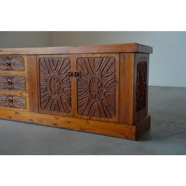 Hand-Carved Sideboard from Aquarius Enterprises, South Africa, 1970s For Sale - Image 10 of 18