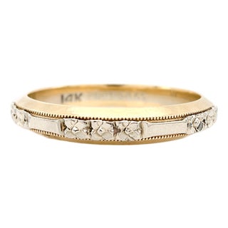 Vintage Retro Two Tone Gold Keepsake Orange Blossom Wedding Band, Ring Size 7 For Sale