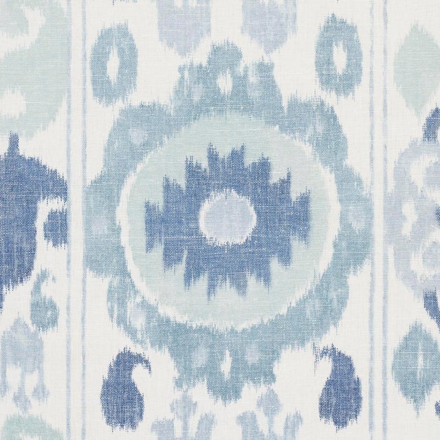 Contemporary SAMPLE - Schumacher Elizia Ikat Fabric In Mineral And Indigo For Sale - Image 3 of 4