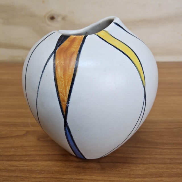 Modernist Ceramic Vase by Georg Schmider for Zeller Keramik, West Germany, 1950 For Sale - Image 4 of 15
