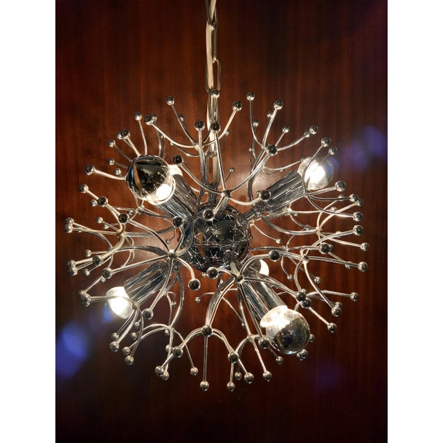 This rare Space Age lamp is from the 60s/70s and is in very good original condition and gives a pleasant light. 6 x E14...