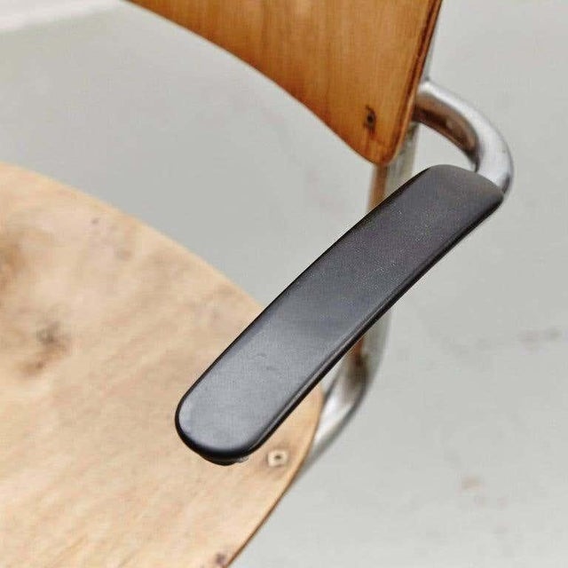 Bauhaus Rationalist Tubular Chair in Wood and Metal, 1930 For Sale - Image 3 of 10