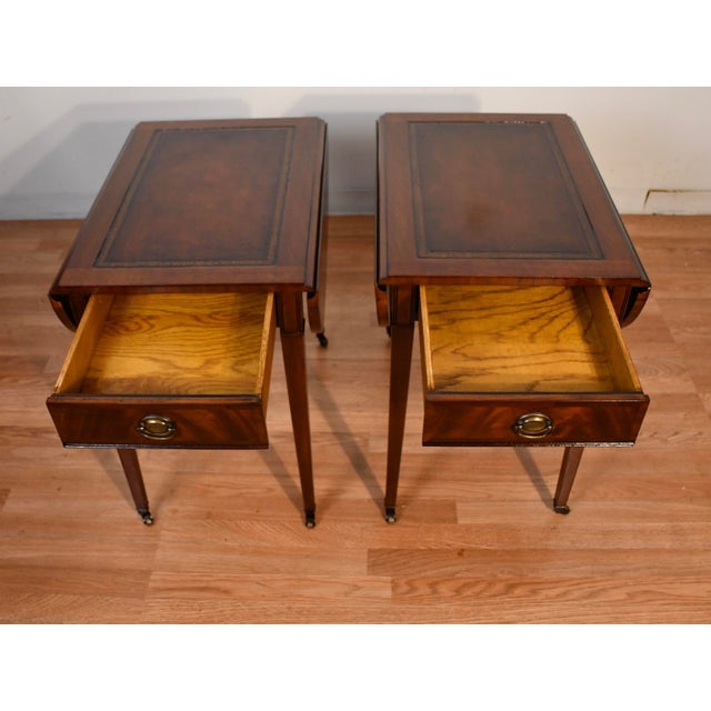 1930s Pair of Weiman Regency Mahogany & Leather Top Pembroke Side / End Tables For Sale - Image 13 of 18