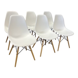 Vintage Eames Herman Miller White Dsw Dining Chairs - Set of 6 For Sale