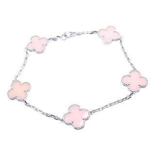 Late 20th Century Van Cleef & Arpels Pink Opal Vintage Alhambra Five Motif White Gold Bracelet For Sale