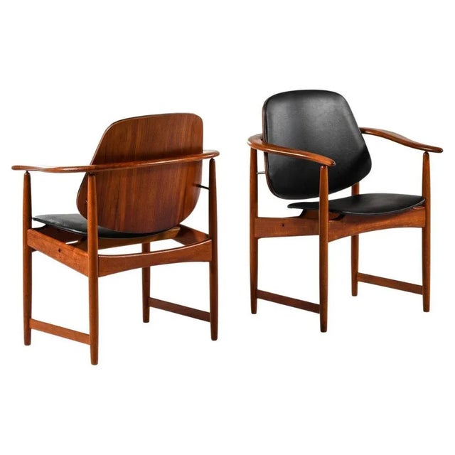 Set of Armchairs Produced by Arne Hovmand-Olsen for Onsild Møbelfabrik, 1960s For Sale - Image 10 of 10