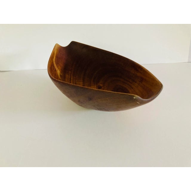 Mid-Century Modern Teak Carved Center-Piece Bowl, Unmarked For Sale In New York - Image 6 of 8