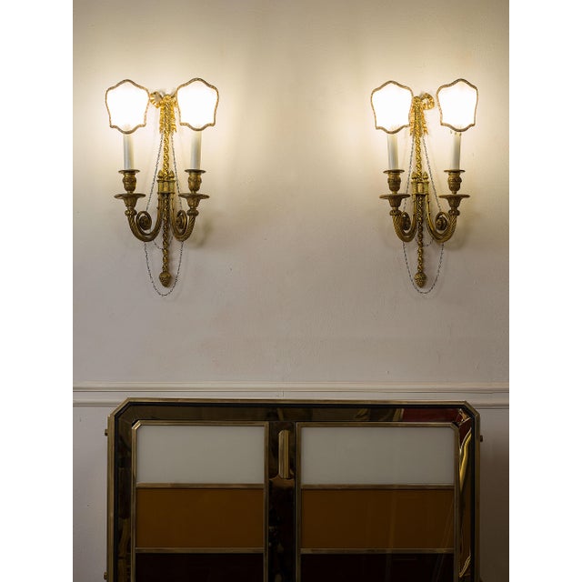 Napoleon III Wall Lamps in Gilded and Hand-Chiseled Bronze, Set of 2 For Sale - Image 3 of 11