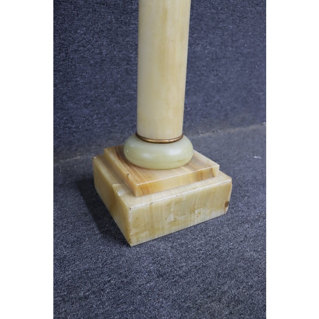 Mid 20th Century Neoclassical Banded Onyx Pedestal With Swivel Top For Sale - Image 5 of 10