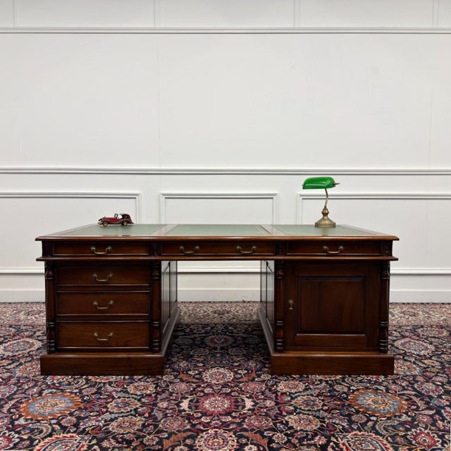 About this Large Classic English Desk Classic and Elegant | Antique desks in English, Classic and Chesterfield style. This...
