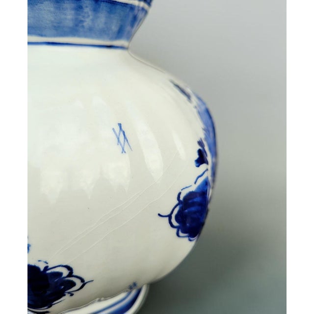 Antique Handmade Hand-Painted Delft Blue Delftware Knobbel Vase, Bulbous Bottle and Tulip Vase, Holland, 1920s, Set of 3 For Sale - Image 13 of 18