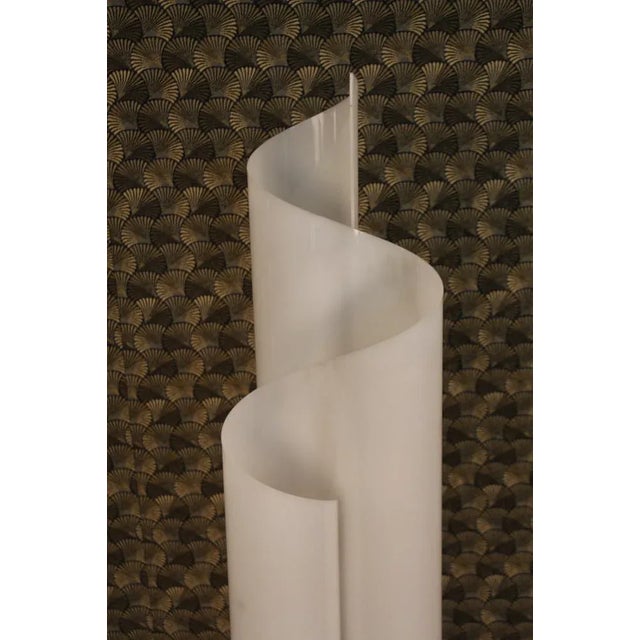 Very good condition for this 1st edition with neon of the emblematic Chimera floor lamp designed by Vico Magistretti for...