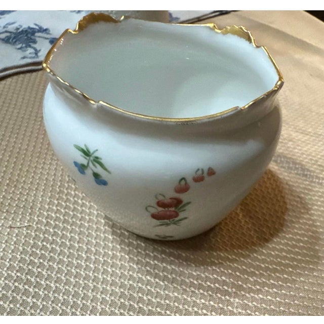 Early 20th Century Early 20th Century T&v Limoges France Hand Painted Porcelain Floral Vase With Gold Trim For Sale - Image 5 of 5