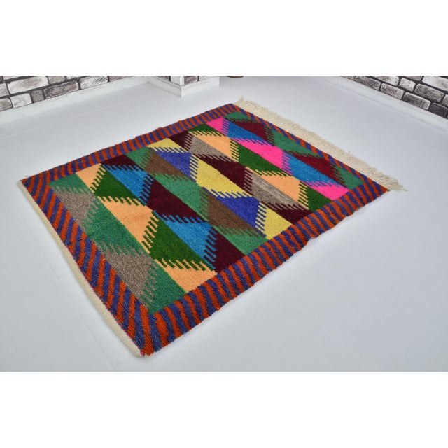 Textile Neatral Oushak Vintage Wool Carpet For Sale - Image 7 of 10