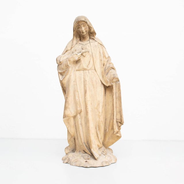 Traditional religious signed plaster figure of a virgin. Made in traditional Catalan atelier, Spain, circa 1930. In...