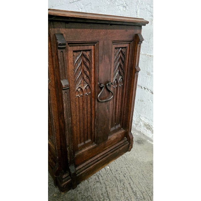 Antique Neo-Gothic Style Carved Oak Chest, 1800s For Sale - Image 10 of 11