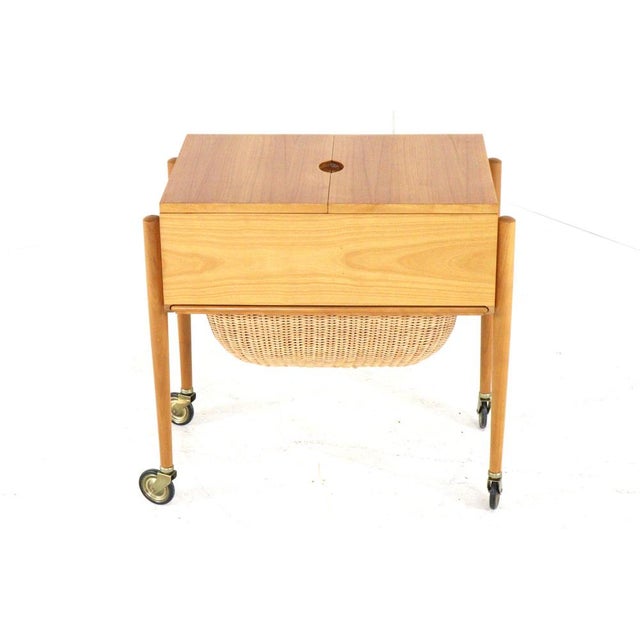 Vintage Lotus Sewing Box, 1960s For Sale - Image 4 of 13