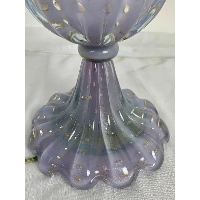 1950s Soft Lavender/ Gold Flecked Venetian Blown Glass Table Lamp For Sale In West Palm - Image 6 of 12