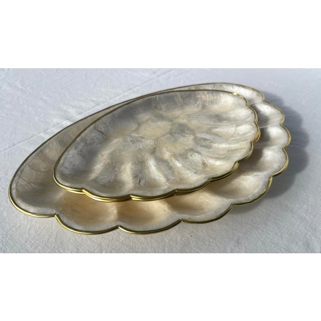 Mid-Century Modern Mid 20th Century Natural Capiz Shell Appetizer Serving Tray Bowls - Set of 3 For Sale - Image 3 of 12