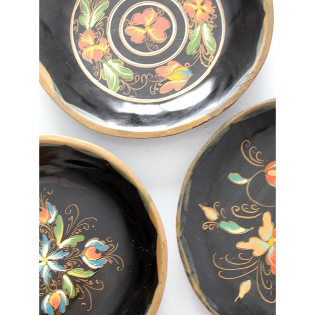 Vintage Scandinavian Rosemaling Decorative Plates Set 6 For Sale - Image 11 of 11