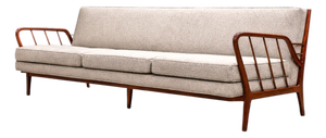 Rino Levi Sofa in Hardwood and Bouclé, Brazilian Modern, 1960s