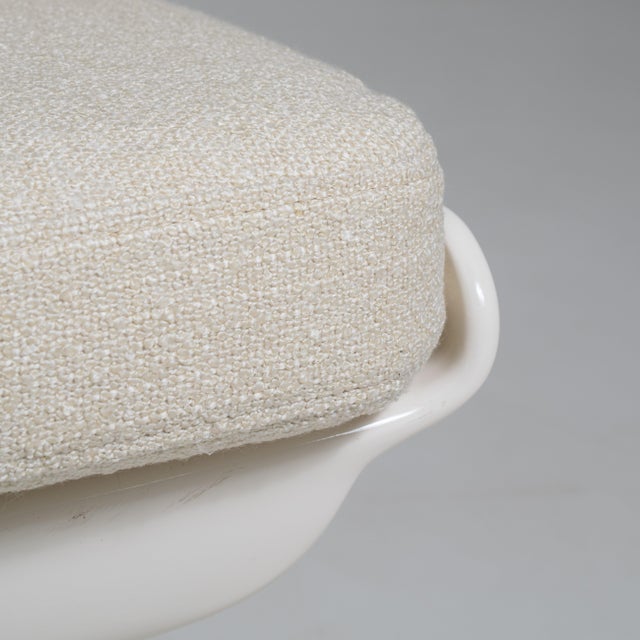 Pair of Variopur Space Age Upholstered Swivel Chairs, Antique, Germany, Circa 1970 For Sale - Image 15 of 16