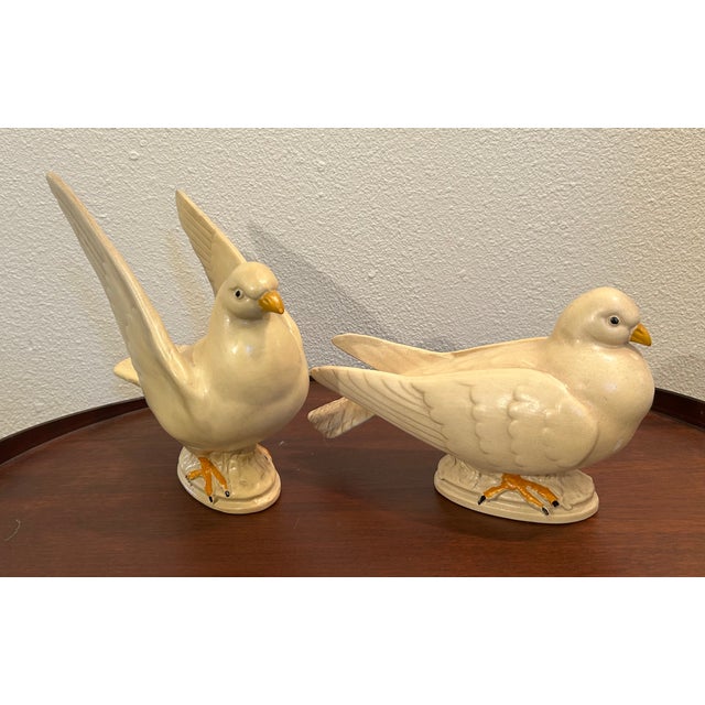 Set of Vintage 1980s Royal Haeger Usa Dove Figurines, #649 650 Cream glazed ceramic Hand painted beaks & feet Doves...