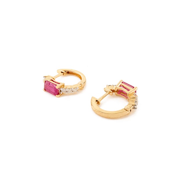 Metal Dainty 1.05 Ct Ruby & Diamond Huggie Hoop Earrings in 18k Yellow Gold- 2 Pieces For Sale - Image 7 of 13