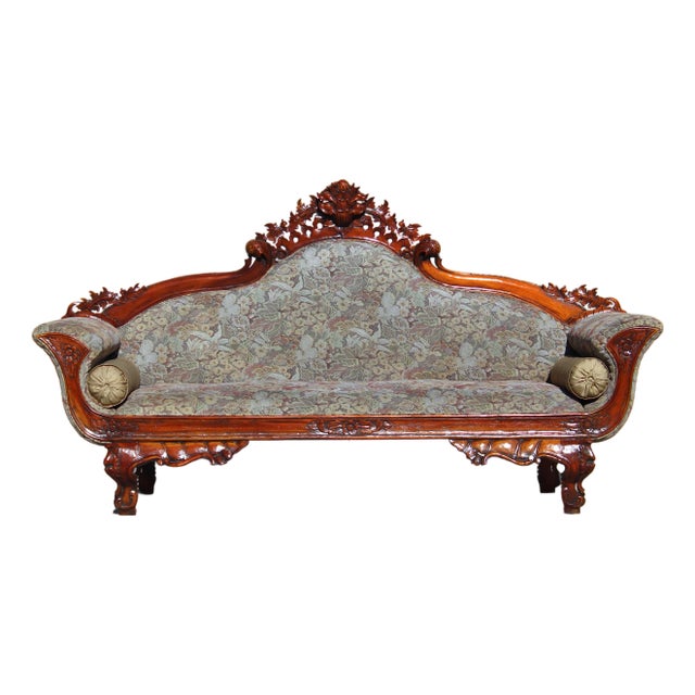 Antique Victorian Rococo Revival Hand-Carved Rosewood Sofa – Early 20th Century Ornate Floral Upholstered Couch For Sale