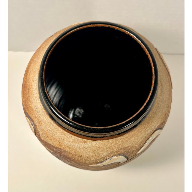 2000 - 2009 2001 Vintage Native American Studio Art Pottery Salmon Ceramic Vase Signed 9" For Sale - Image 5 of 8