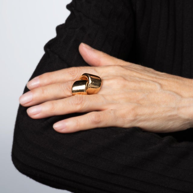Gold Vhernier Abbraccio Ring 18k Rose Gold Sz 6 Sculpted Cocktail Jewelry Signed For Sale - Image 8 of 10