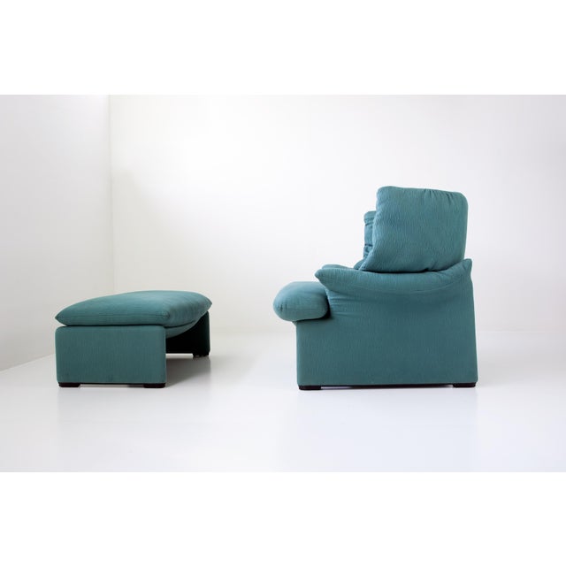 Portovenere Lounge Chair with Ottoman by Vico Magistretti for Cassina, 1980s, Set of 2 For Sale - Image 9 of 11
