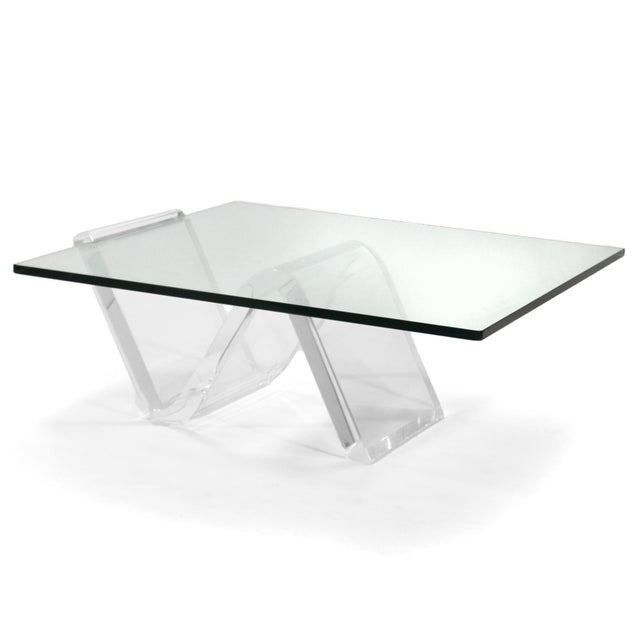 Mid-Century Modern Coffee Table with Lucite "Zig-Zag" Base For Sale - Image 3 of 5