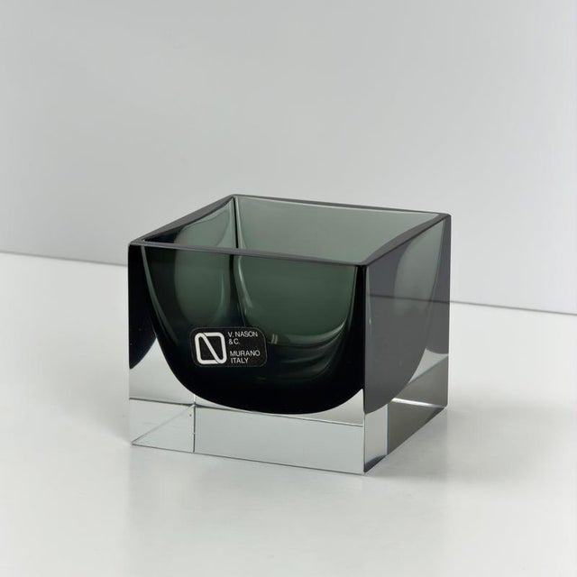 Murano Glass Bowl by Vincenzo Nason for v. Nason & Cie, Sommerso, 1970s For Sale - Image 9 of 10