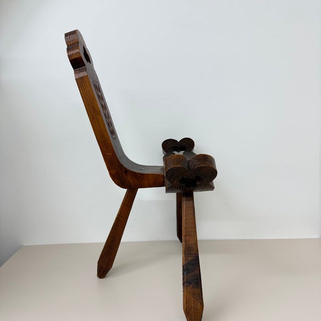 Spanish Brutalist Hand Carved Oak Tripod Chair, 1970s For Sale - Image 15 of 18
