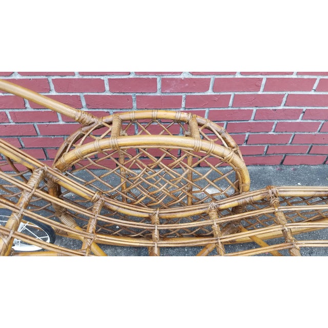 Wood 1940s Split Reed & Rattan Rocking Chaise For Sale - Image 7 of 13