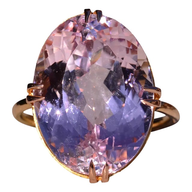 The Kable: Antique 18K Yellow Gold Kunzite Cocktail Ring For Sale