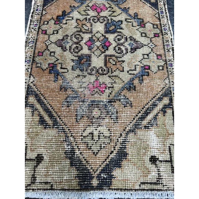 Contemporary Turkish Yastik Rug 1'8" x 2'11" For Sale - Image 3 of 5