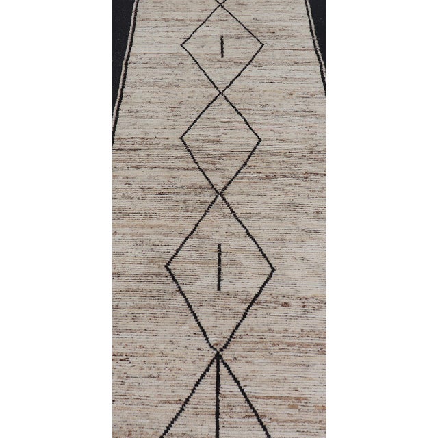 Modern Tribal Runner With Sub-Geometric Diamond Design in Cream and Brown 3'4 X 9'6 For Sale - Image 4 of 10