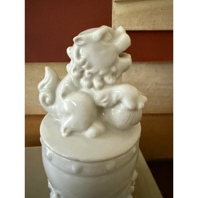 Vintage Blanc De Chine Foo Dog Covered Incense Burner | White Porcelain Guardian Lion Jar | Chinese Chinoiserie Decor For Sale - Image 4 of 9