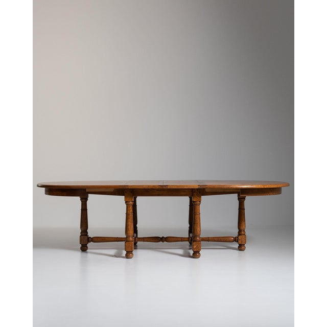 1970-1979 France Rich Walnut Brown Extending Walnut Dining Table For Sale - Image 4 of 11
