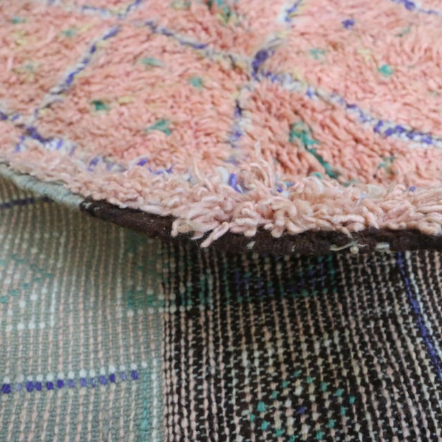 Moroccan Vintage Rug - 5'1" X 11'10" Ft For Sale - Image 4 of 9