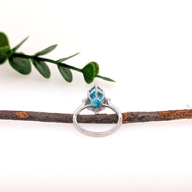 4.75cts Blue Zircon Ring W Natural Diamond Accents in 14k Solid Gold | Pe 9x7mm, Size 6.75 For Sale In Columbus - Image 6 of 6