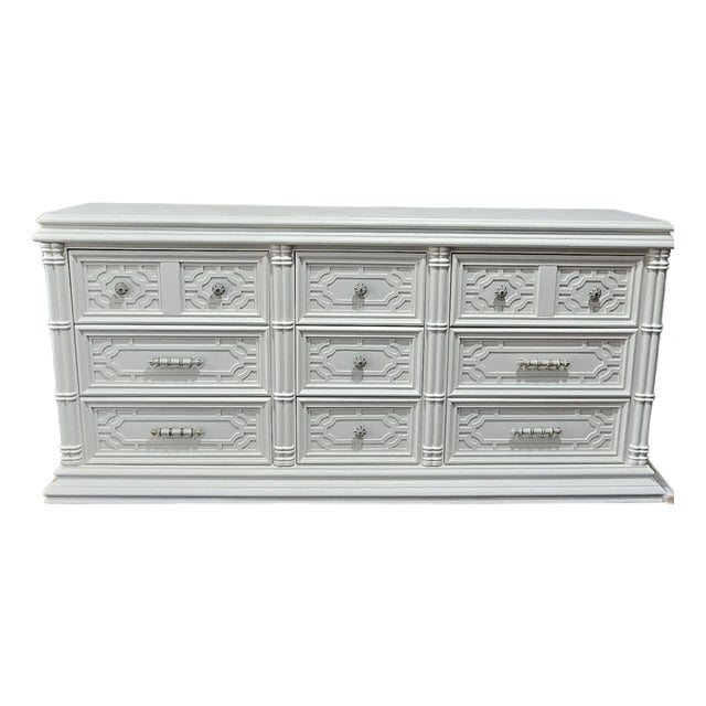 1970s Restored Thomasville Hollywood Regency 3 Piece Bedroom Set – Original Hardware For Sale