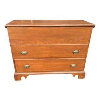 Antique 19th Century Pine Blanket Chest With 1 Real and 1 False Drawer For Sale