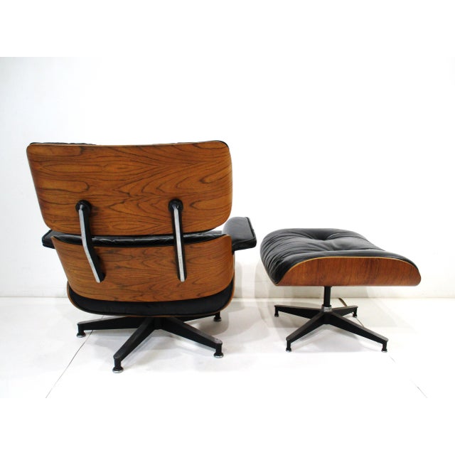 Brown Eames Rosewood Leather 670 Lounge Chair W/ Ottoman Herman Miller For Sale - Image 8 of 12
