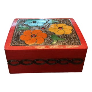 1960s Hand-Carved Polish Folk Art Red Linden Wood Jewelry Keepsake Box by Ziomek For Sale