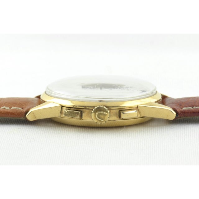 Chronograph Universal Watch from Genf, 1950s For Sale - Image 4 of 7